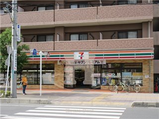 コンビニ　セブン-イレブン川口４丁目店（コンビニ）まで357m