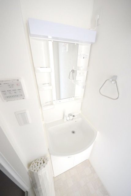 洗面設備　★嬉しい独立洗面台完備★