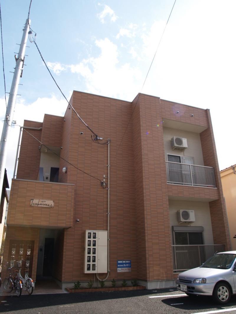 その他共有部分　敷地内駐車場あり