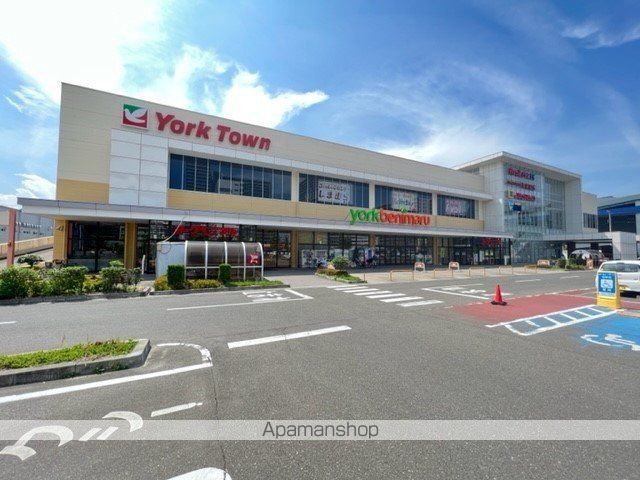 ショッピングセンター　ヨークタウンあすと長町（ショッピングセンター）まで500m