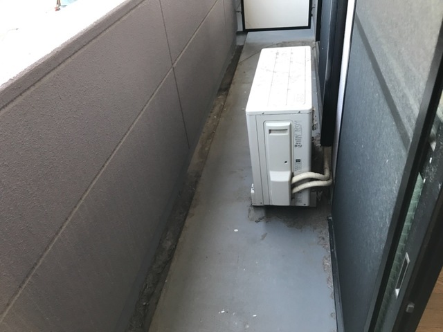 バルコニー　陽当たり良好なバルコニーです