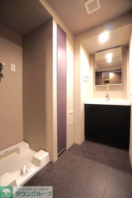洗面設備　※写真は同タイプ住戸です。