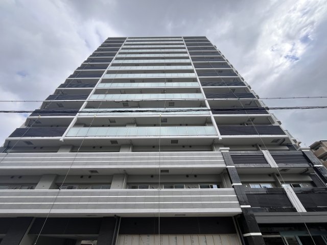 建物外観　建設中