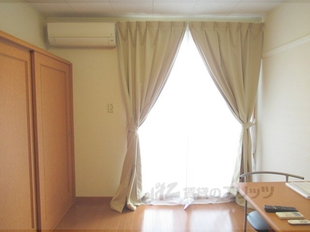 居室・リビング　洋室