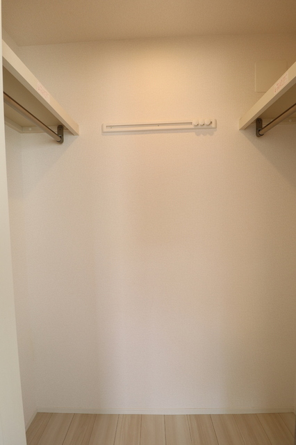 収納　ウォークインクローゼット