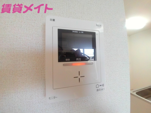 セキュリティ　同物件別部屋の物です。