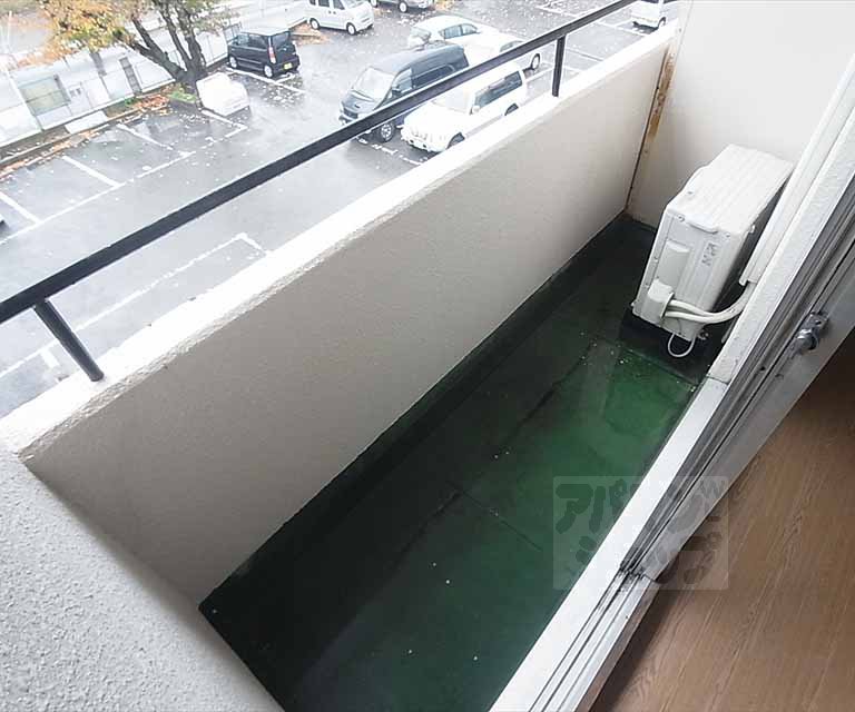 バルコニー　バルコニ