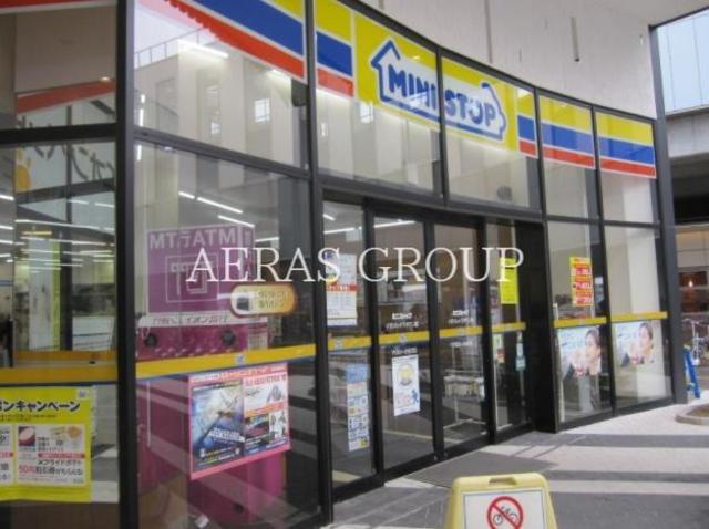 コンビニ　ミニストップイオンレイクタウン店（コンビニ）まで335m