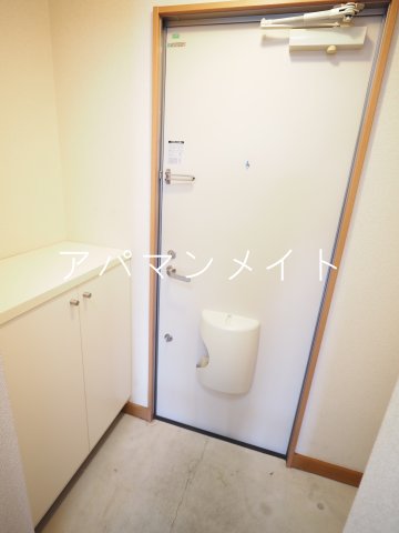 玄関　落ち着いた玄関です