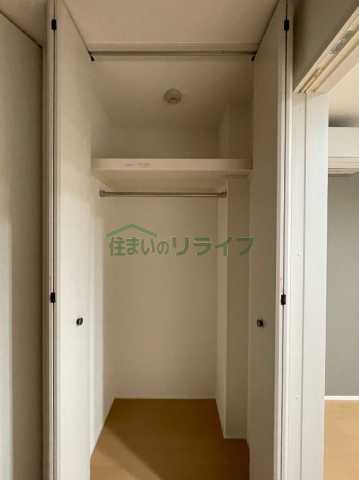 収納　スカラーレ牛込