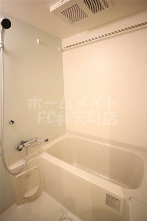 バス・シャワールーム　日々の疲れを癒すお風呂付です