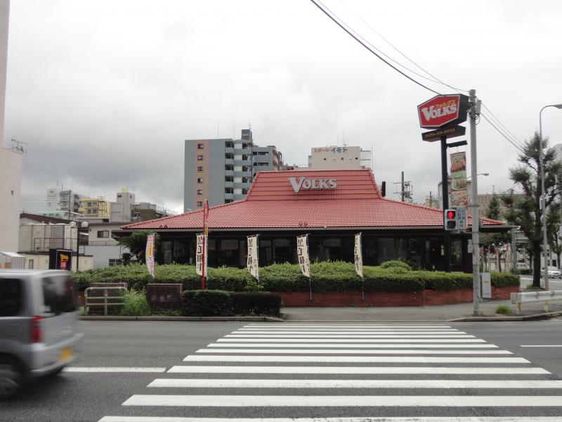 飲食店　フォルクス博多駅南店（飲食店）まで245m