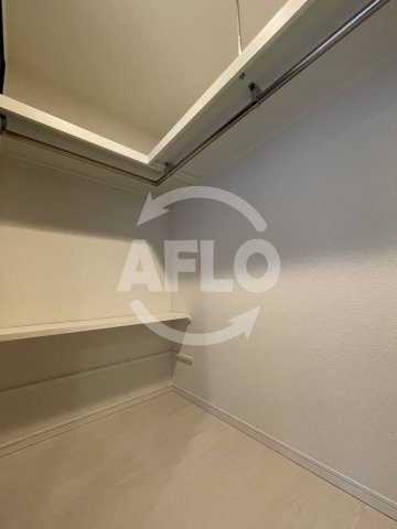 収納　BRAVI南堀江（ブラービ南堀江）　ウォークイン