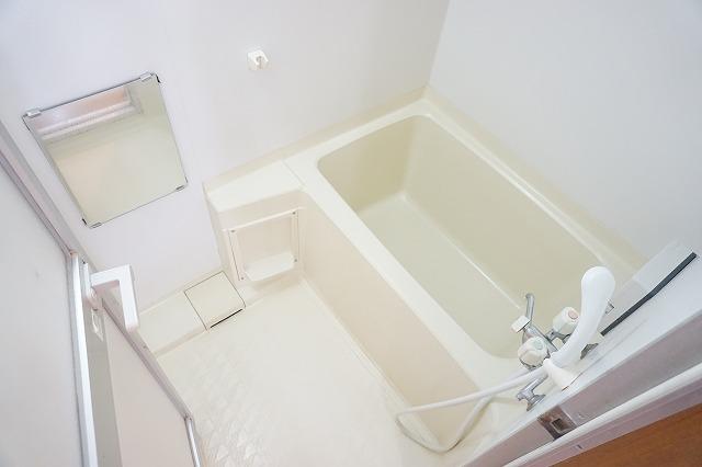 バス・シャワールーム　浴室