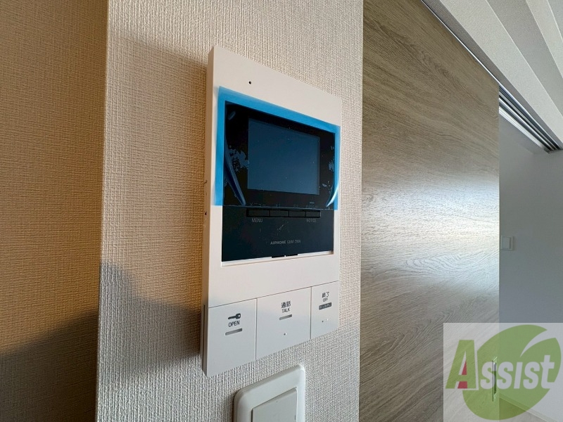 セキュリティ　モニタ付インターホンでセキュリティ面も安心です。