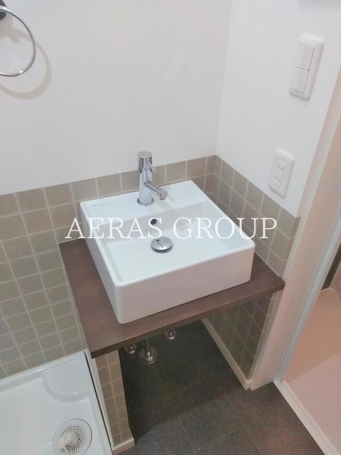 洗面設備　同仕様