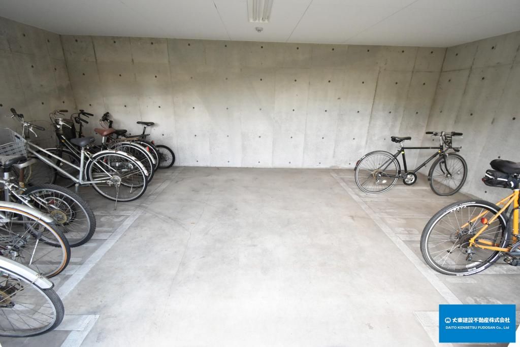 その他共有部分　自転車置き場