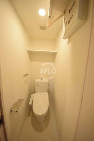 トイレ　RISING Maison 本町橋　ウォシュレット付き