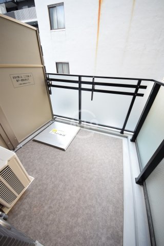 バルコニー　RISING Maison 本町橋　バルコニー