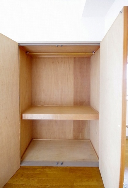 収納　類似室内