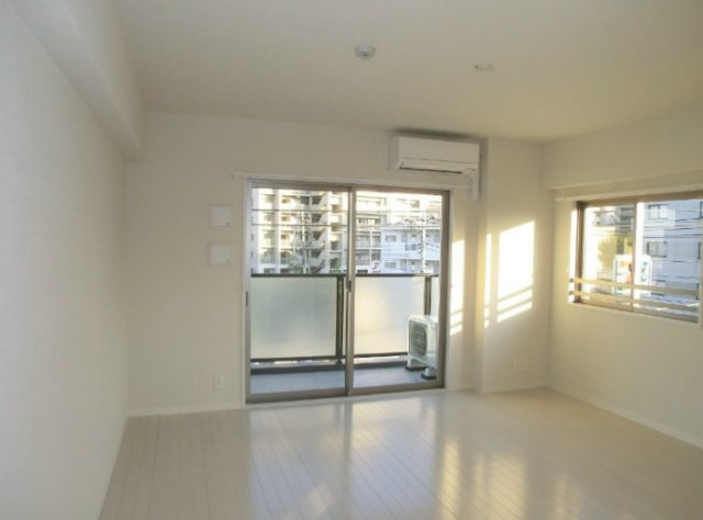 居室・リビング　きれいなリビング！