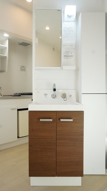 洗面設備　独立洗面台なら落ち着いて身支度ができます☆