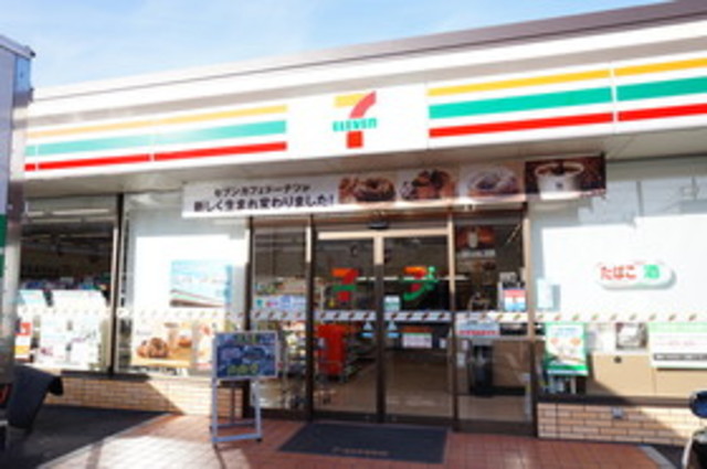 コンビニ　セブンイレブン板橋赤塚新町2丁目店（コンビニ）まで627m