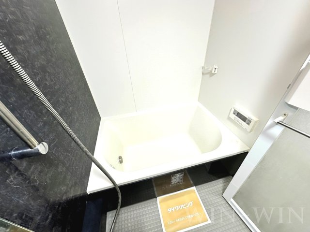 バス・シャワールーム　イメージ（同建物内別部屋の写真です）