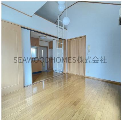 居室・リビング　陽当たり良好！お休みの日もゆったり寛げる。