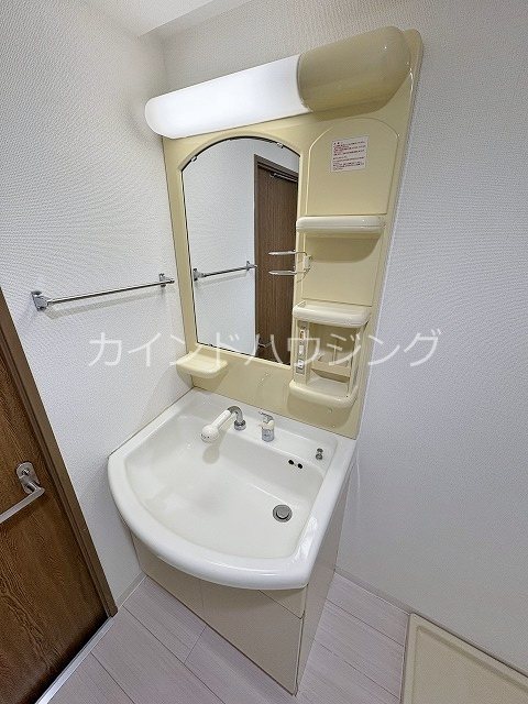洗面設備　シャンプードレッサー
