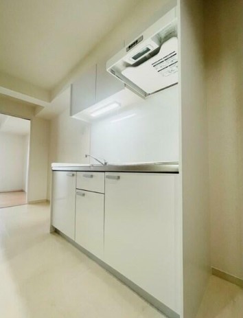 キッチン　システムキッチン。