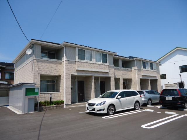 エントランス　外観写真（昼）