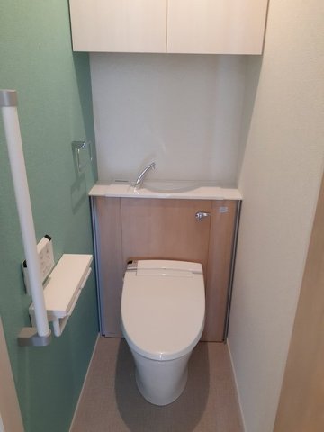 トイレ　落ち着いたトイレです