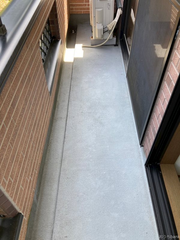 バルコニー　ベランダ