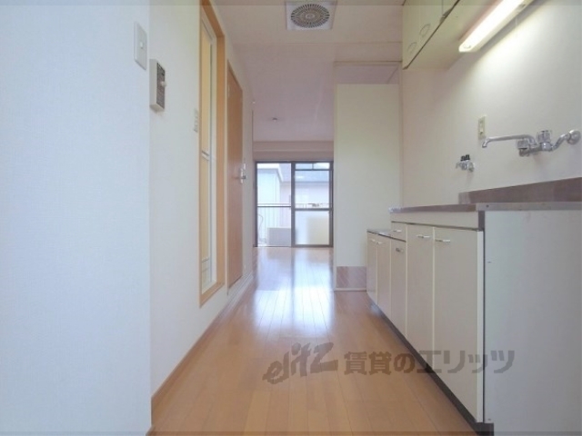 その他部屋・スペース　廊下