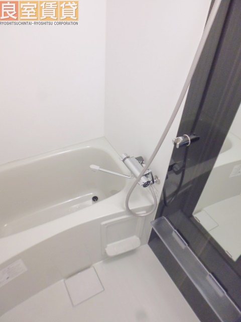 バス・シャワールーム　浴室乾燥機つき