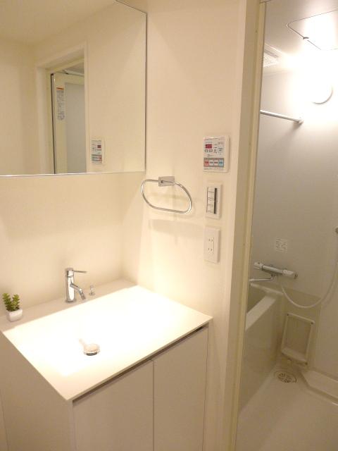 洗面設備　※別部屋参考写真