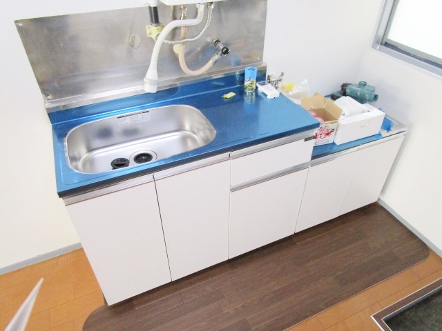 キッチン　２口コンロが置けるキッチンです。