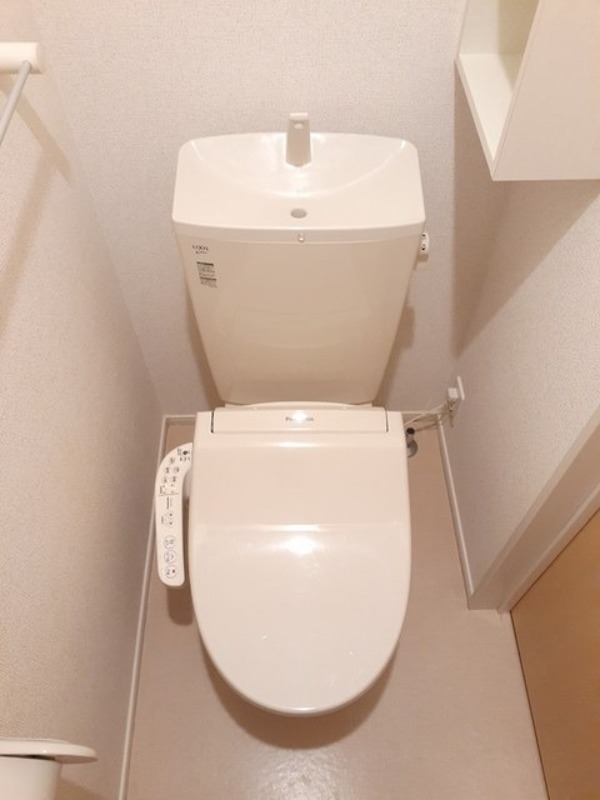 トイレ　図面と現状に相違がある場合には現状を優先