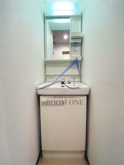 洗面設備　洗面台です。