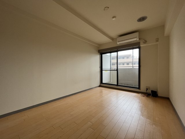 居室・リビング　エアコン・ネット無料付き！