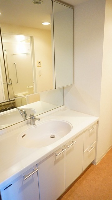 洗面設備　※前回募集時写真です