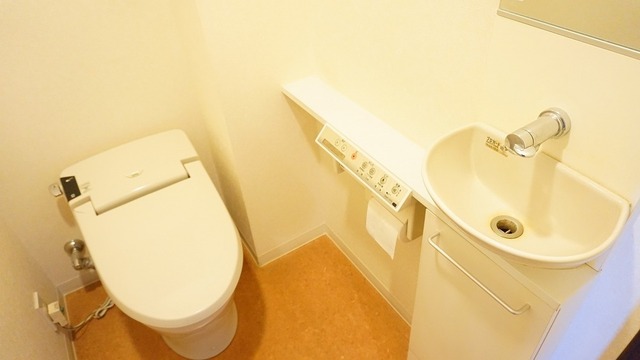 トイレ　※前回募集時写真です