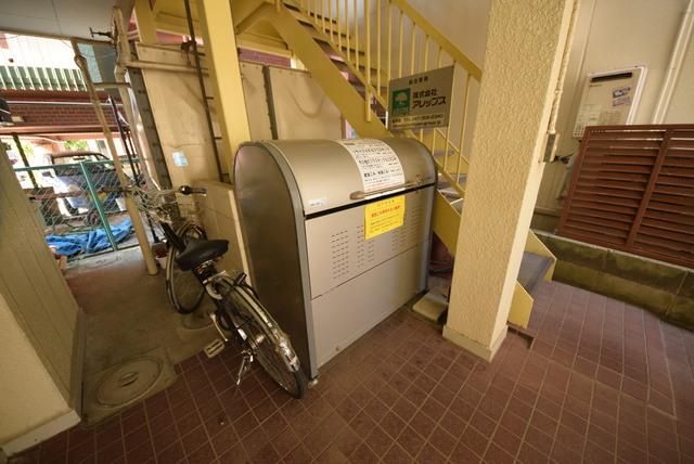 その他設備　専用ゴミ置き場