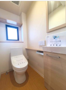 トイレ　別部屋参考