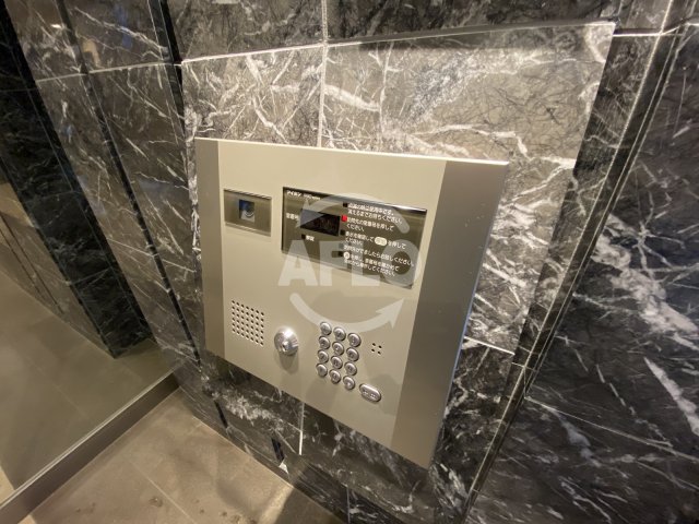 ロビー　プレサンス天満橋チエロ　ロビー