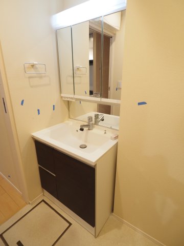 洗面設備　同物件別部屋参考写真