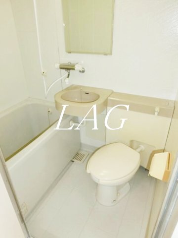 バス・シャワールーム　お風呂です。