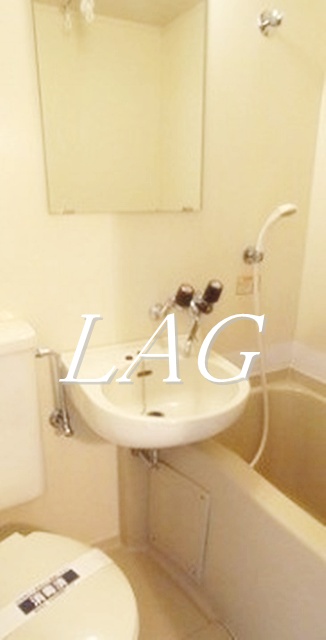 洗面設備　洗面台です。