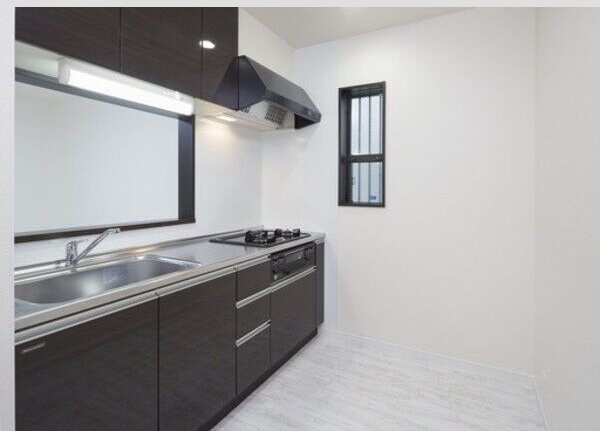 キッチン　写真はイメージです。 色仕様は現状優先となります。